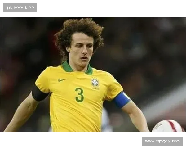 大卫路易斯在足球场上的位置及其战术角色分析